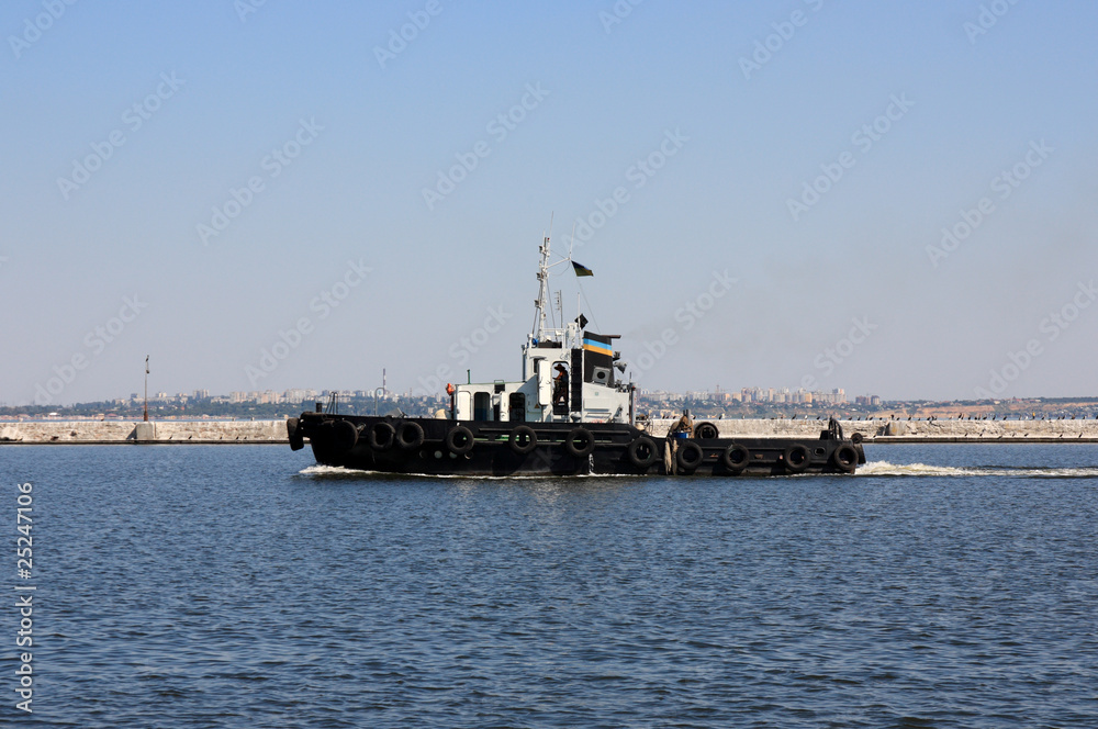 moving tugboat moving tugboat
