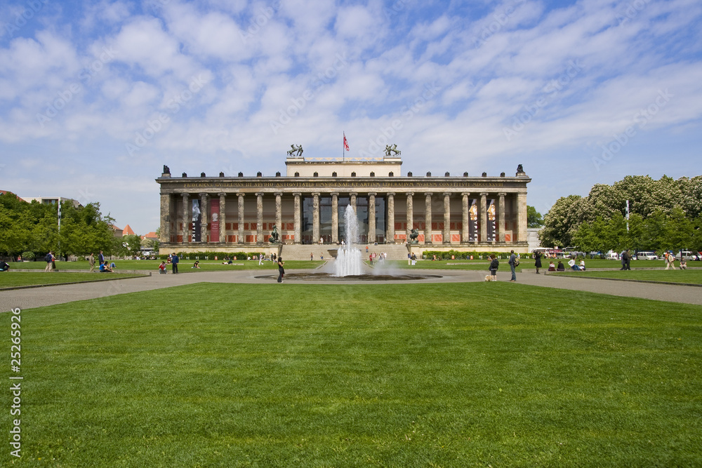 Obraz premium Das Alte Museum in Berlin
