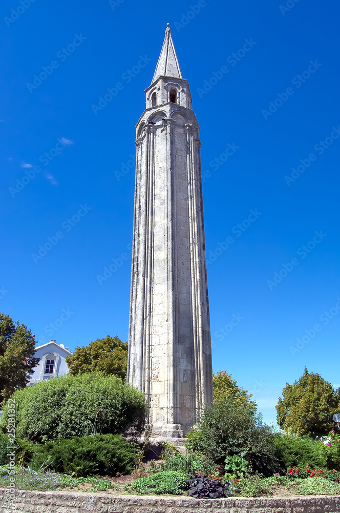 Obraz premium Lanterne des morts - Saint-Pierre - Oléron