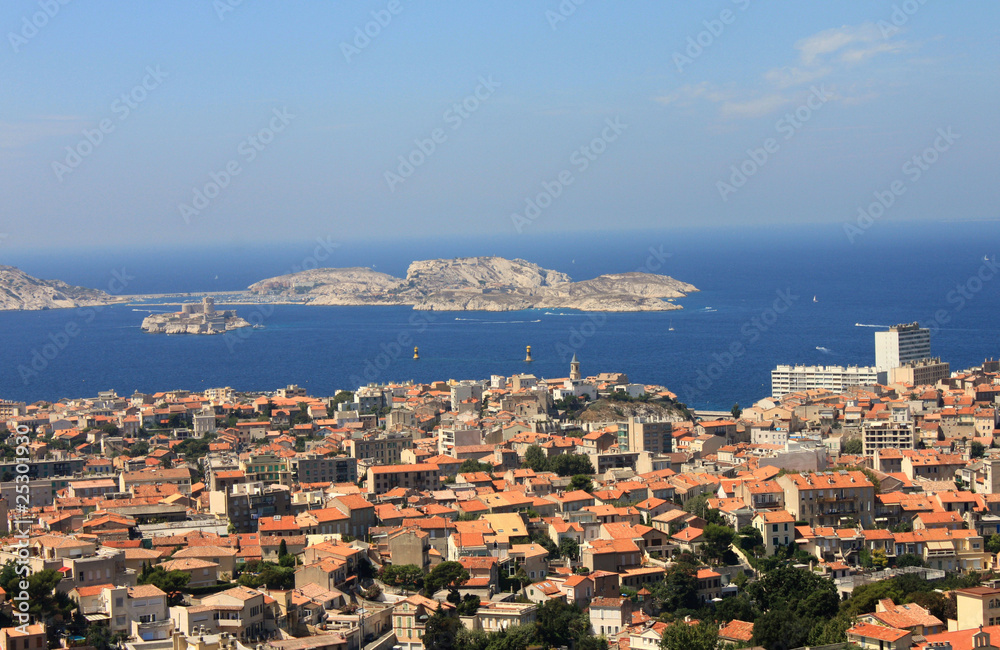 Blick auf Marseille und das Château d'If