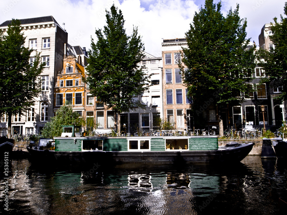 Casa flotante en Amsterdam