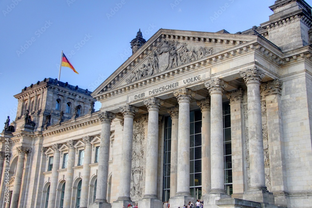 Obraz premium le bundestag à berlin