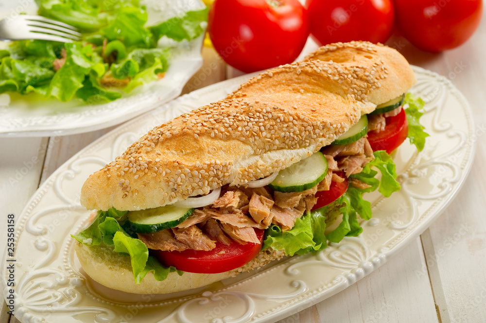 sandwich with tuna & vegetables-panino al tonno sandwich with tuna & vegetables-panino al tonno