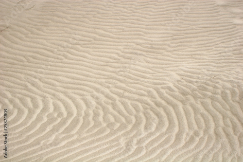 Fototapeta Naklejka Na Ścianę i Meble -  ripples in the sand