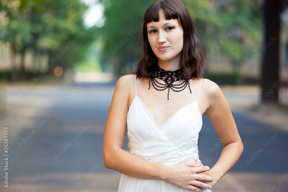 beautiful woman in her twenties beautiful woman in her twenties