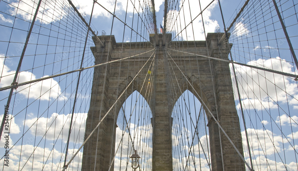 Naklejka premium Brooklyn Bridge Architecture