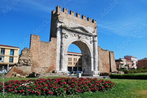 Obraz na płótnie Augustus' triumph arch, Rimini, Italy w salonie