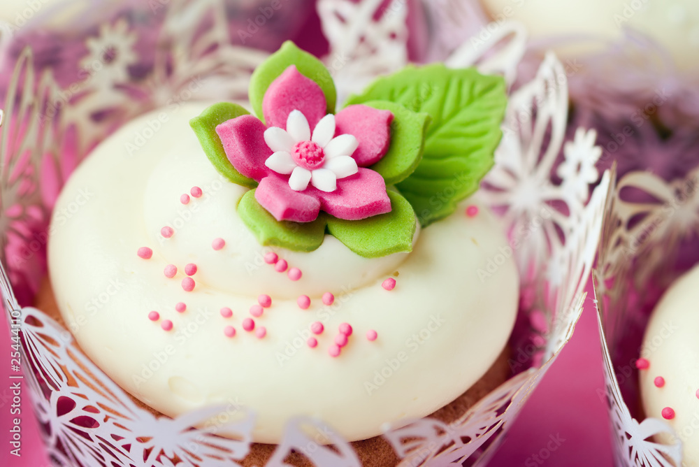 Wedding cupcakes Wedding cupcakes
