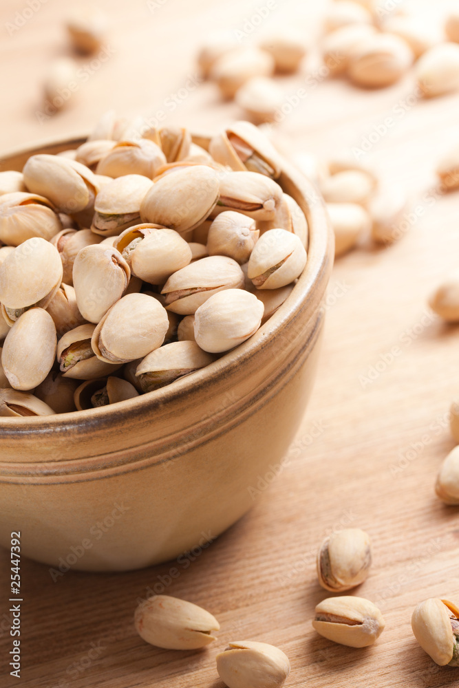 pistachio nuts pistachio nuts