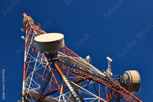 Telecommunication mast with microwave links.