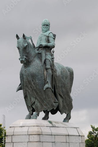 Robert the Bruce Memorial, Bannockburn Scotland photo