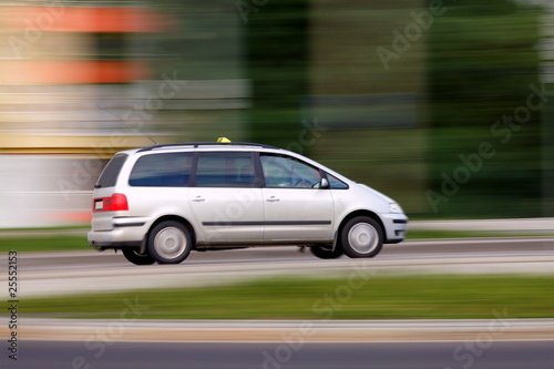Blur fast phone taxi  will be on time © wojtek