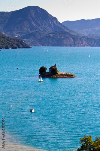 serre poncon island in lake