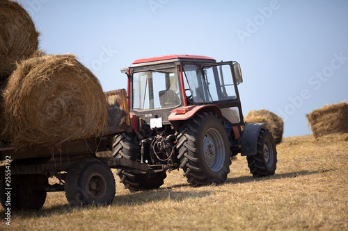 Tractor carries a haystack