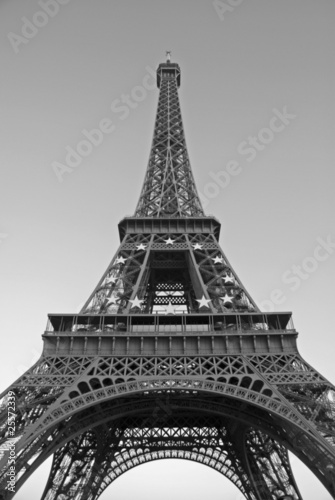 Eiffel_Turm_sw