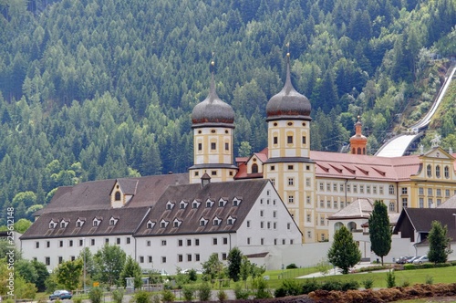 monastère au Tyrol autrichien