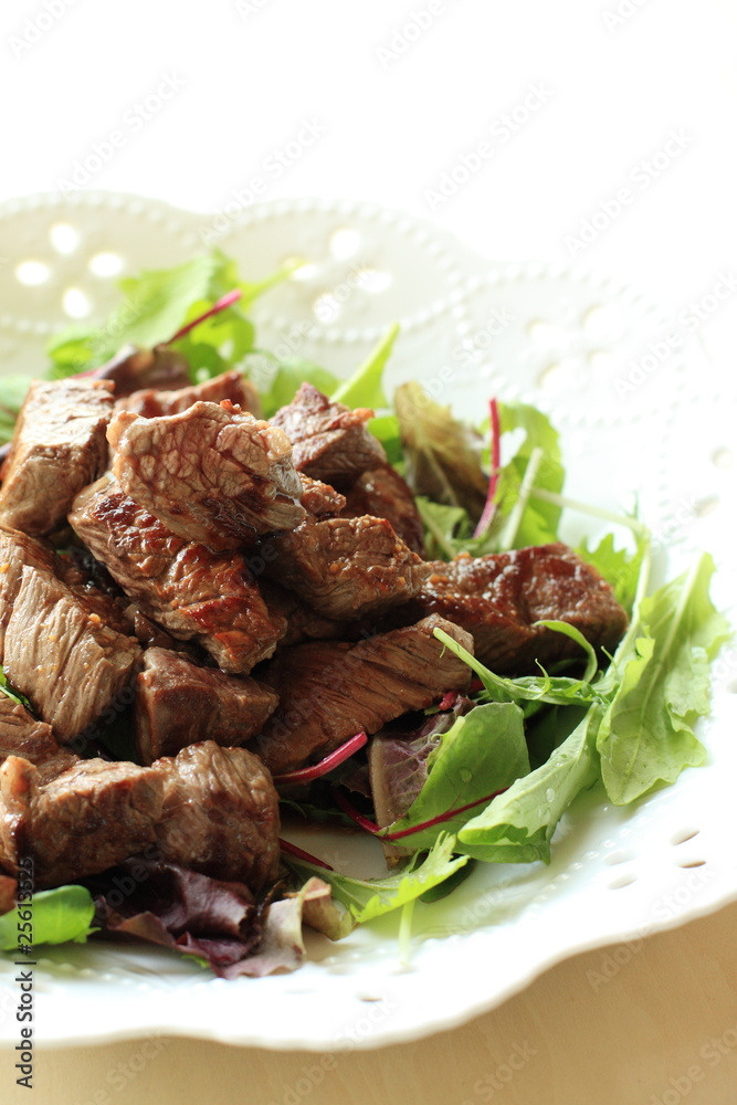 Japanese cube steak with baby leaf salad Japanese cube steak with baby leaf salad
