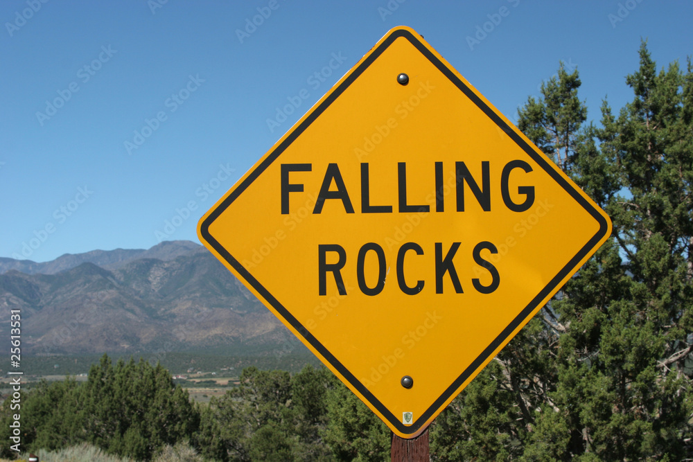 Falling rocks sign