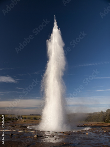 geyser Strokkur, Iceland