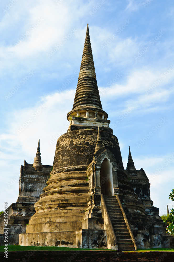 Fototapeta premium Thai ancient temple