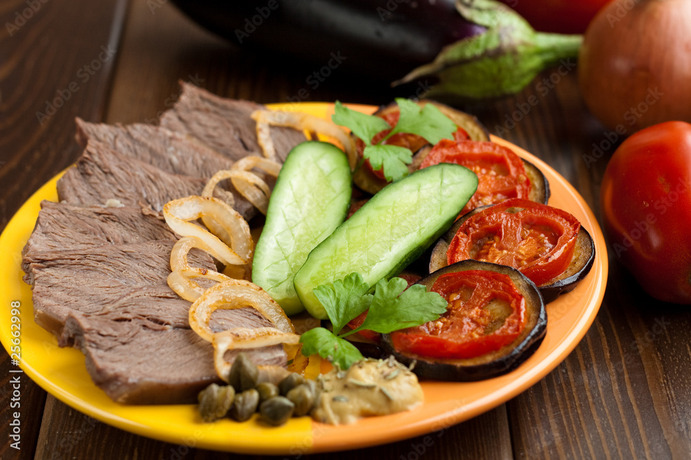 Cold meat with eggplants, tomatoes, cucumbers and onion Cold meat with eggplants, tomatoes, cucumbers and onion