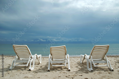 Chairs on the beach © eAlisa