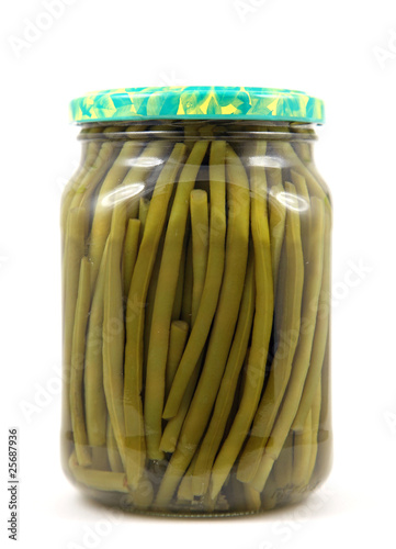 Conserve d'haricots verts en bocal photo