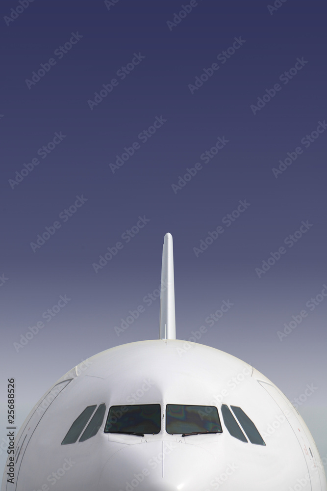 avion vue de face