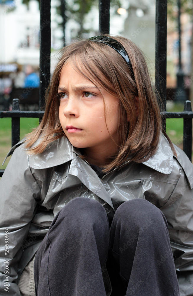 Fototapeta premium enfant triste