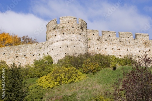 Canvas Print Slovakia - walls of Devin ruins by Bratislava