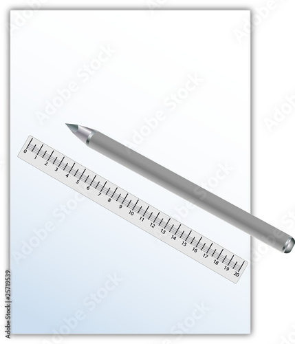 Papier, Kugelschreiber & Lineal