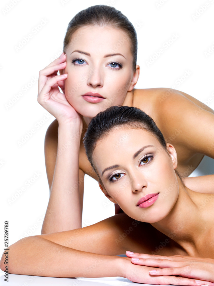 Obraz premium Tow beautiful sexy women