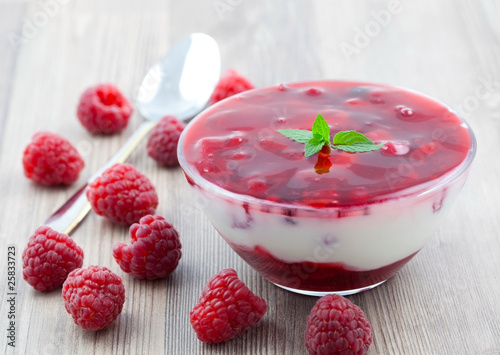 Fruchtdessert