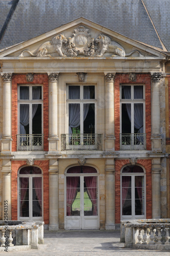 France, château de Dampierre photo