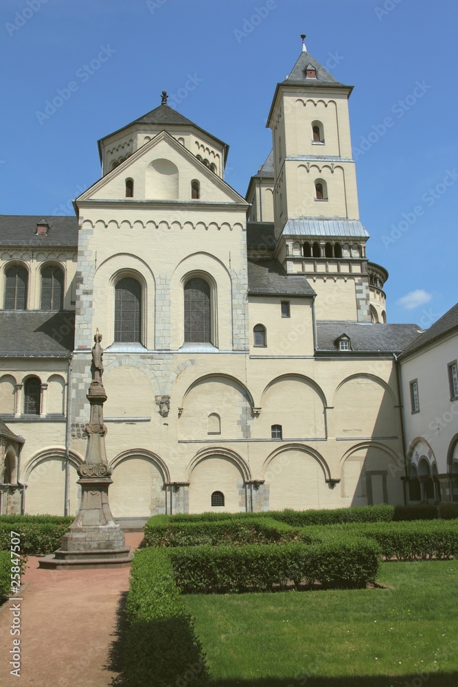 Abtei Brauweiler, Abteikirche St. Nikolaus, in Pulheim