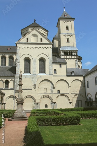 Abtei Brauweiler, Abteikirche St. Nikolaus, in Pulheim