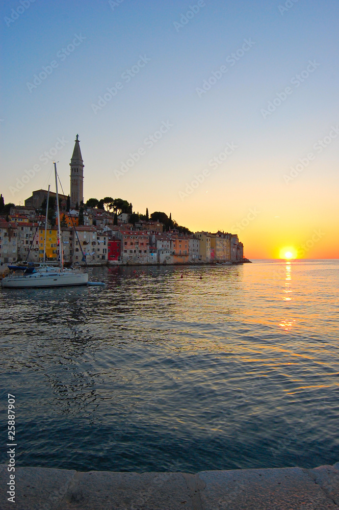 Fototapeta premium Sonnenuntergang bei Rovinj