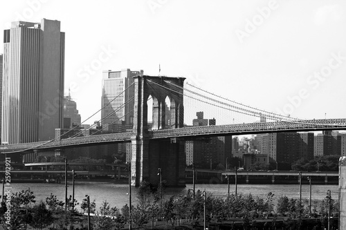 Brooklyn Bridge New York City © ArenaCreative
