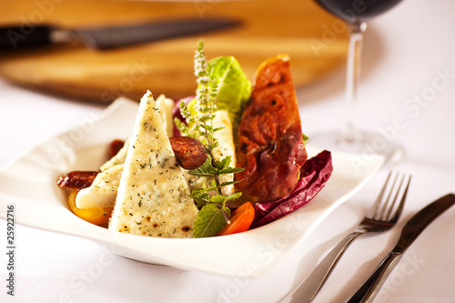 Foto Bio Salat mit Brot