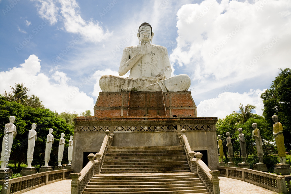 Obraz premium Giant Buddha, Battambang, Cambodia