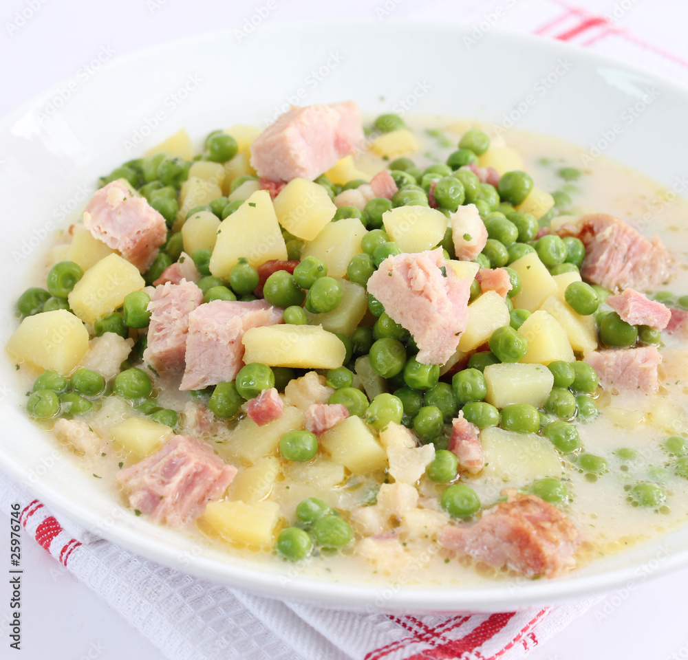 Erbsensuppe mit Kassler