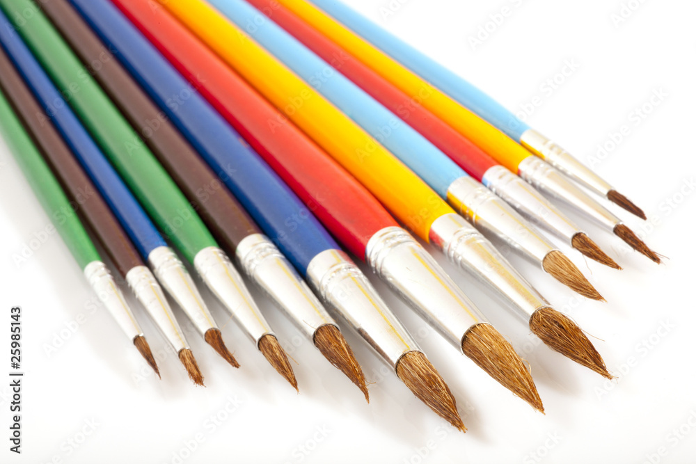 BUNTES PINSELZEUGS BUNTES PINSELZEUGS