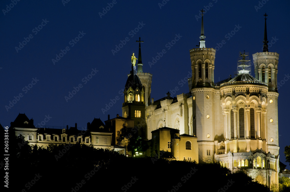 Basilique Notre Dame de fourvière by night