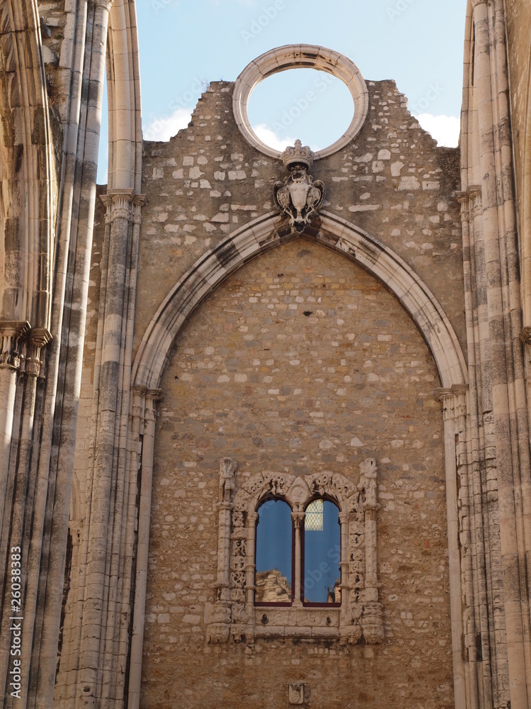Obraz premium Carmo church ruins, Lisbon, Portugal