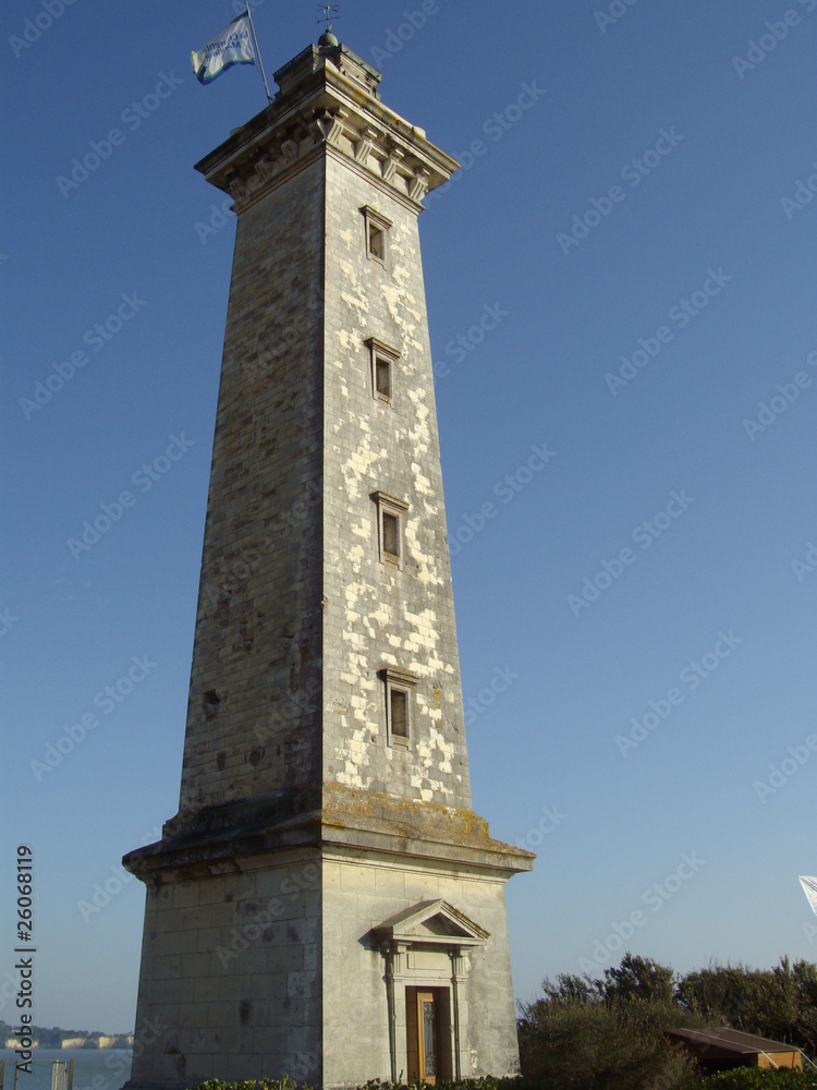 Le majestueux phare de Vallières