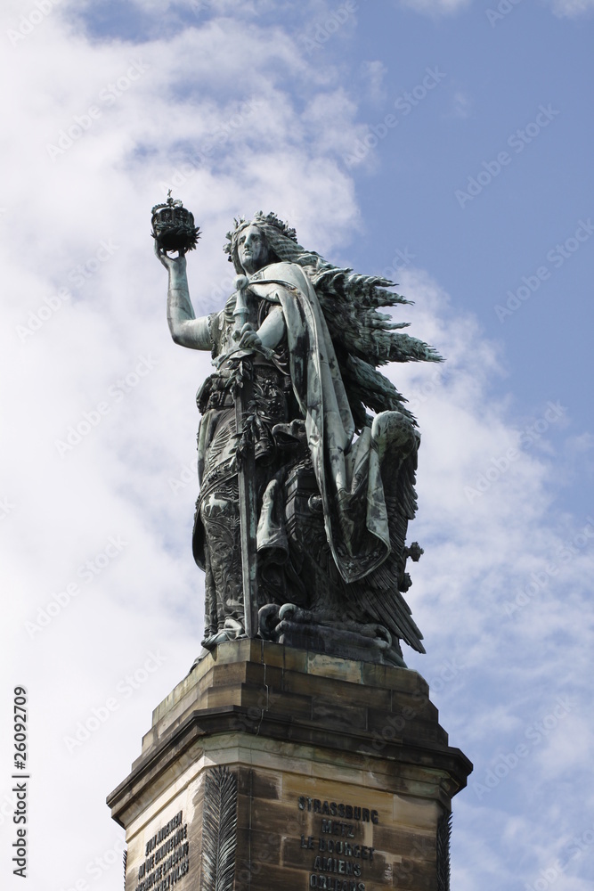 Fototapeta premium Niederwalddenkmal in Nahaufnahme