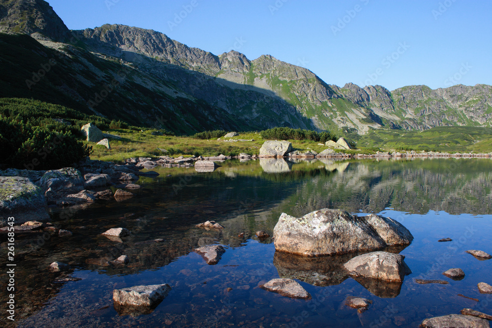 Mały Staw w Dolinie Pięciu Stawów Polskich, Tatry
