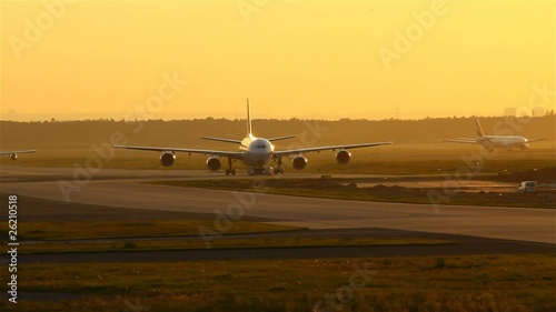 Flugzeug auf dem Rollfeld