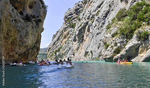 Intérieur des gorges du Verdon. 30