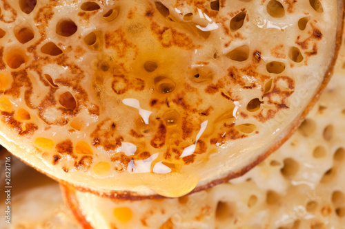 british toasted crumpet with honey